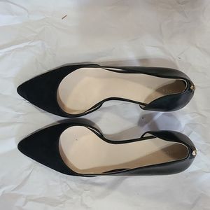 Ladies Cole Haan two tone heels size 10